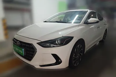 Hyundai Elantra (6th Generation