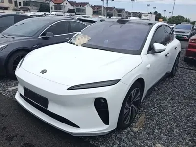 Nio ET5