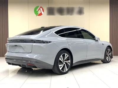 Nio ET5