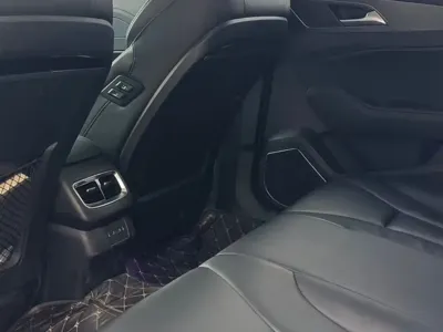 Hongqi Hongqi H5