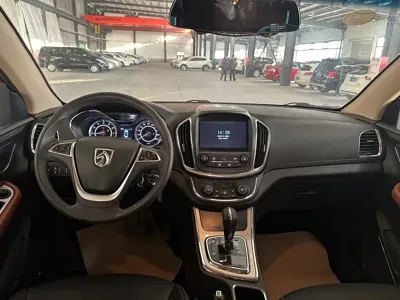 Baojun 560
