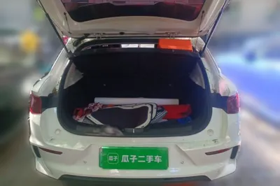 BYD e2
