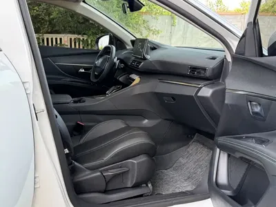 Peugeot 4008