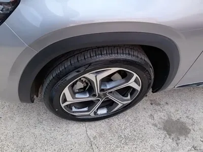 Geely Xingyue L