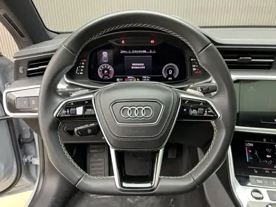 Audi A7L