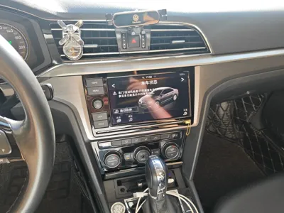 Volkswagen Lamando