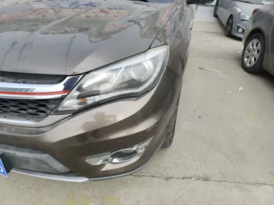 BYD S7