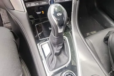 Infiniti Q50L