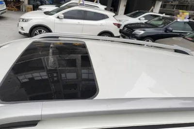 Venucia T70