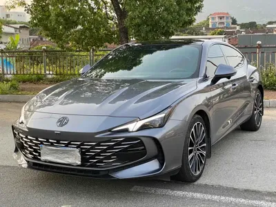 MG MG7