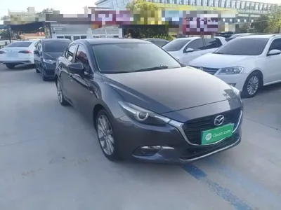 Mazda 3 Axela