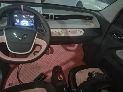 Wuling MINIEV