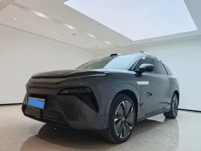 BYD 唐L