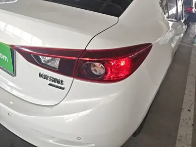 Mazda 3 Axela