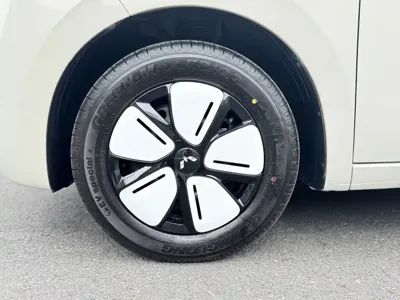 Wuling MINIEV