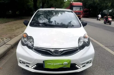 BYD F0