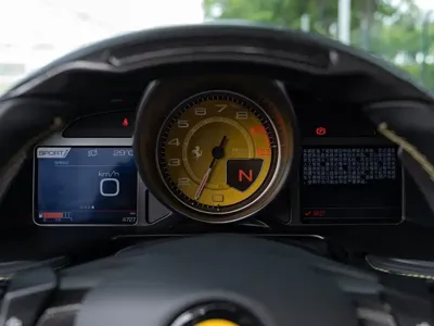 Ferrari 812