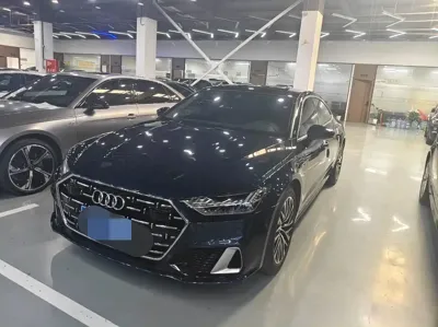 Audi A7L