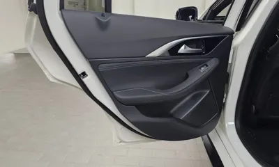 Infiniti Q30