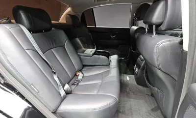 Kia Opirus