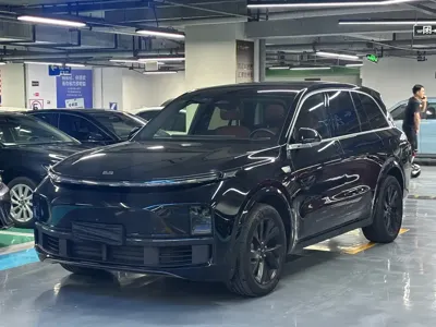 Li Auto Li L8