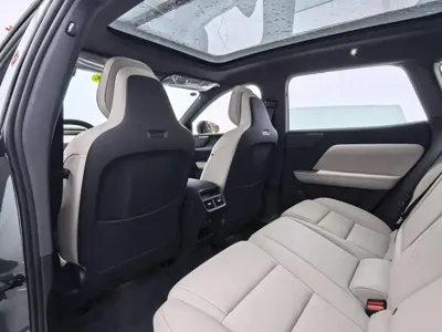 Volvo 沃尔沃XC70插电式混动