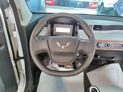 Wuling MINIEV