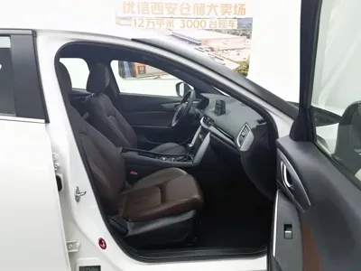 Mazda CX-4