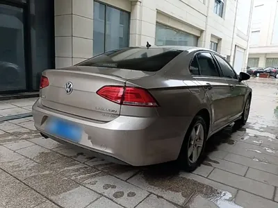 Volkswagen Lamando