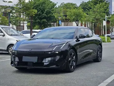 Lynk & Co Z10
