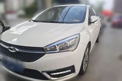 Chery Arrizo 5