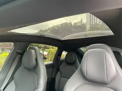 Tesla Model Y L