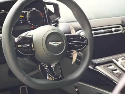Aston Martin V8 Vantage