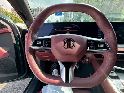 MG MG7
