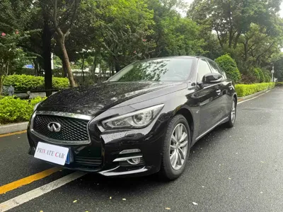Infiniti Q50L