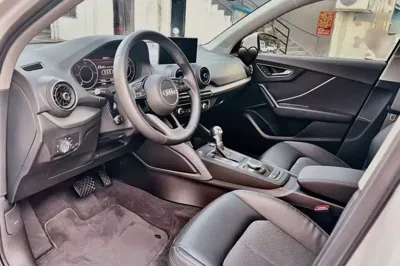 Audi Q2L e-tron