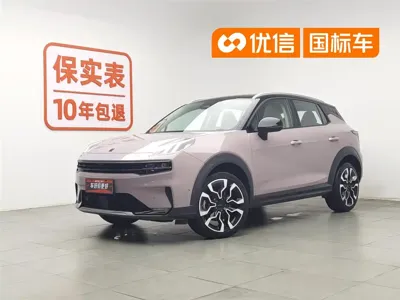 Lynk & Co 06