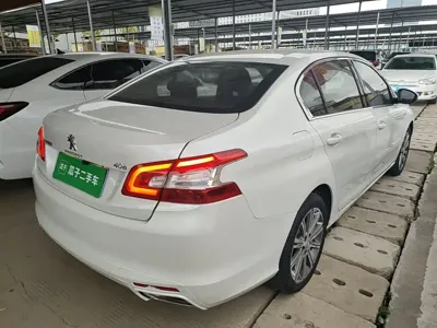 Peugeot 408