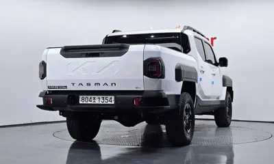 Kia Tasman