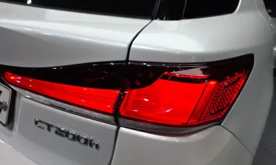 Lexus CT200h