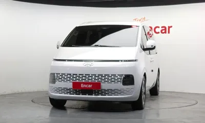 Hyundai Staria