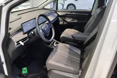 SAIC MAXUS Dajia 7