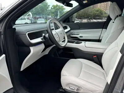 Xpeng G6