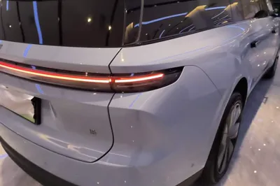 Li Auto Li Auto i8