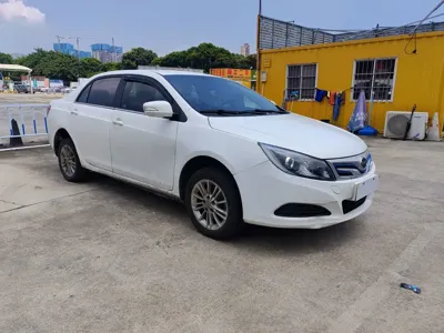 BYD e5