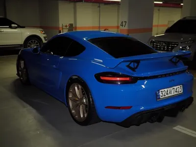 Porsche 718