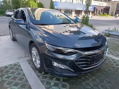 Chevrolet Malibu XL