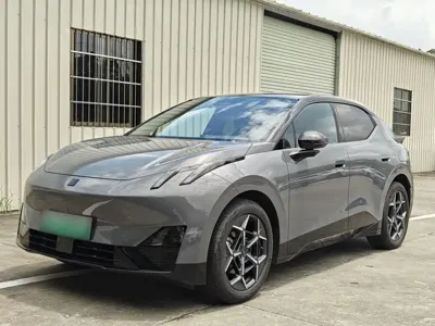 Lynk & Co Z20