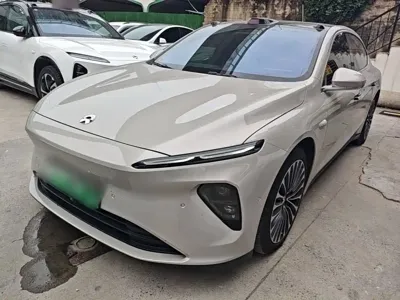 Nio ET7