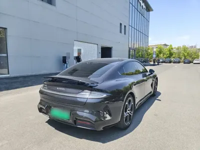 Xiaomi SU7